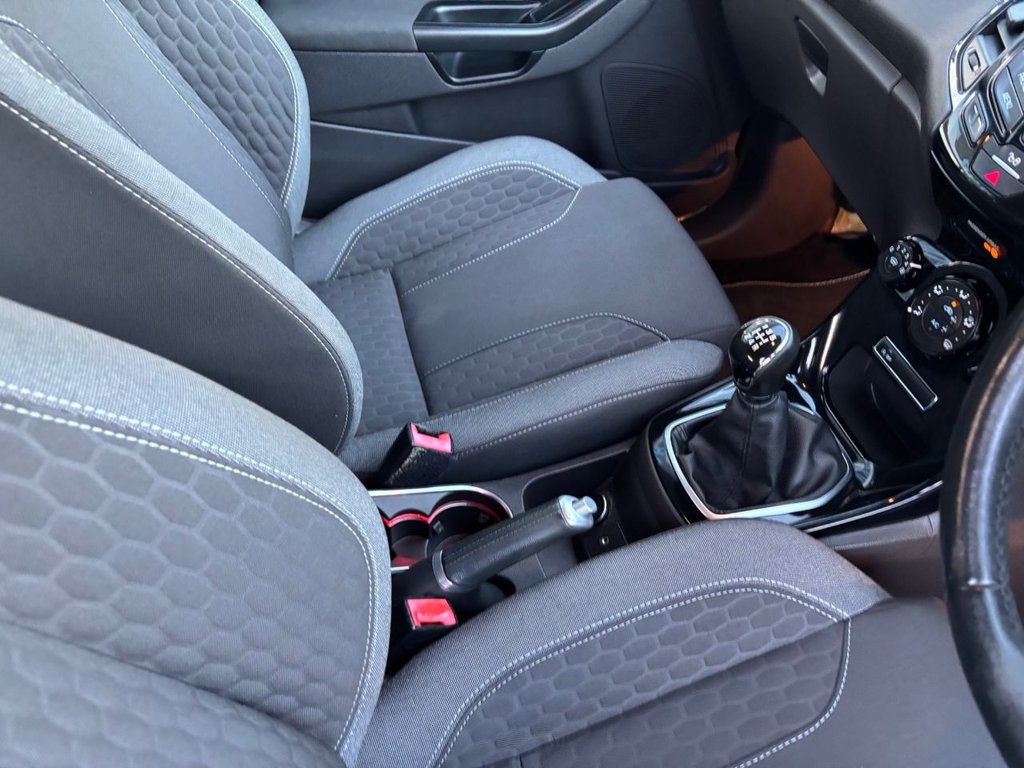 Used Ford Fiesta 2015 for sale - 76686087: Photo 22