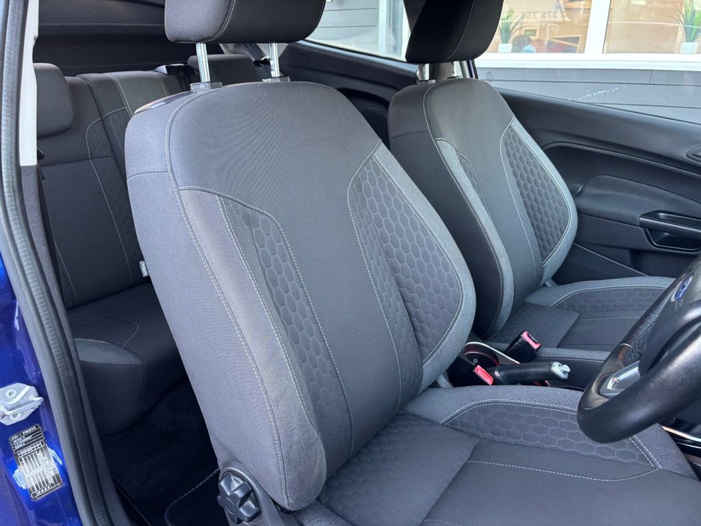 Used Ford Fiesta 2015 for sale - 76686087: Photo 26