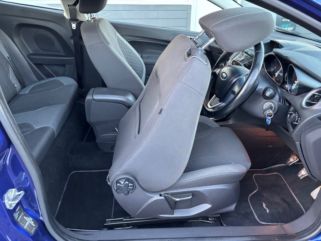 Used Ford Fiesta 2015 for sale - 76686087: Photo 31