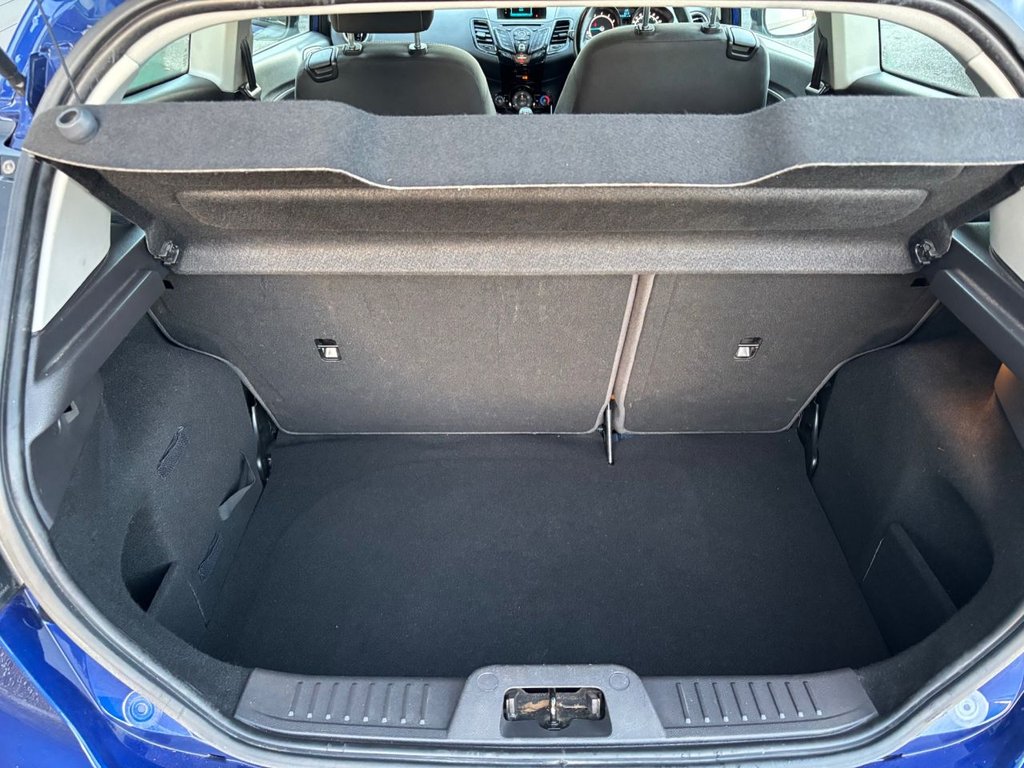 Used Ford Fiesta 2015 for sale - 76686087: Photo 33