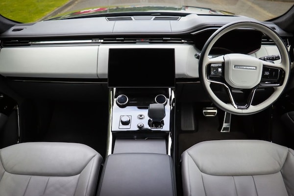 Used Land Rover Range Rover Sport 2023 for sale - 75411408: Photo 2