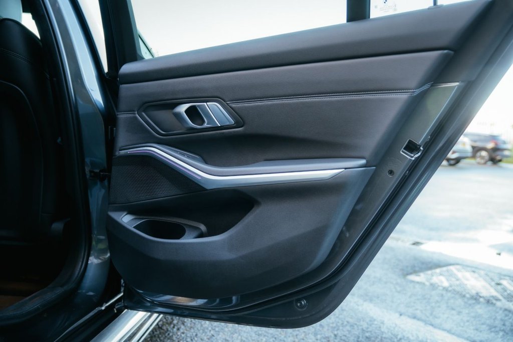 Used BMW 3 Series 2021 for sale - 76934795: Photo 45