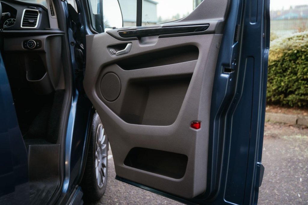 Used Ford Transit Custom 2023 for sale - 77153090: Photo 41