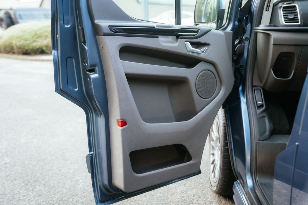 Used Ford Transit Custom 2023 for sale - 77153090: Photo 45