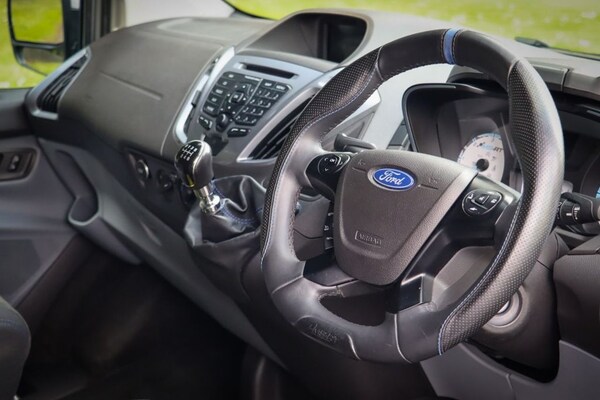 Used Ford Transit Custom 2018 for sale - 70340902: Photo 40