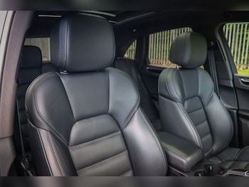 Used Porsche Macan 2019 for sale - 76190773: Photo