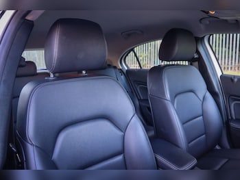 Used Mercedes-Benz A-Class 2017 for sale - 75727350: Photo