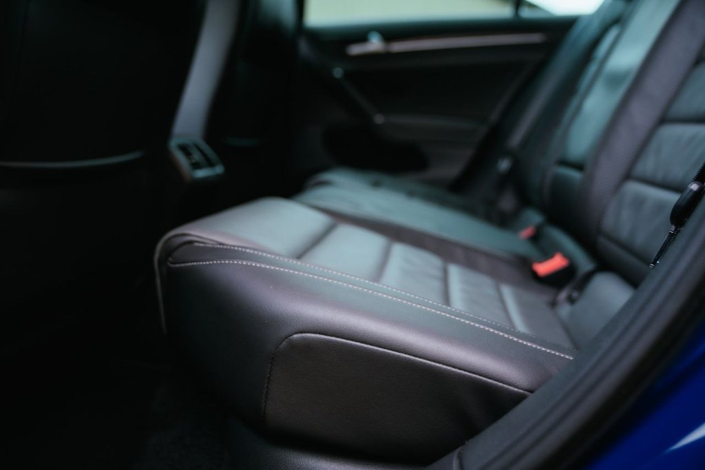 Used Volkswagen Golf 2014 for sale - 77582996: Photo 49