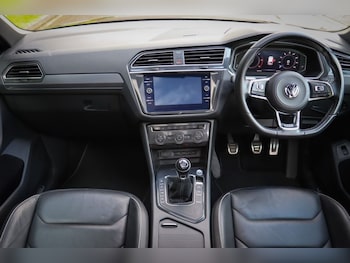 Used Volkswagen Tiguan 2019 for sale - 75533758: Photo