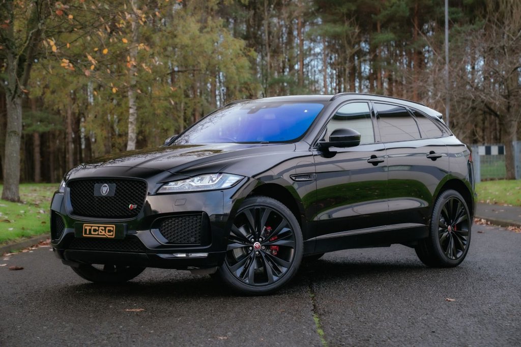 Used Jaguar F-Pace 2016 for sale - 76647660: Photo 1