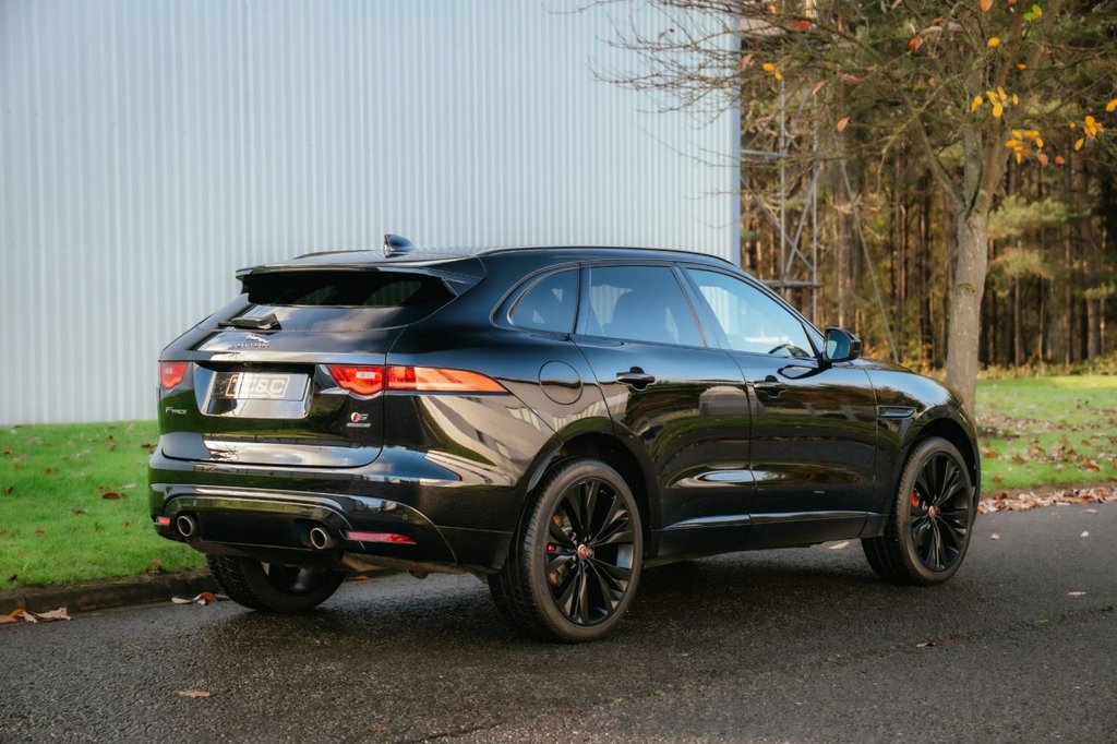 Used Jaguar F-Pace 2016 for sale - 76647660: Photo 13