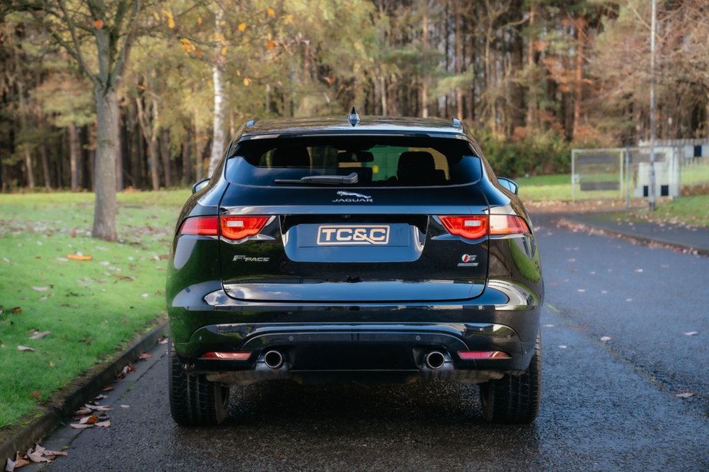 Used Jaguar F-Pace 2016 for sale - 76647660: Photo 14