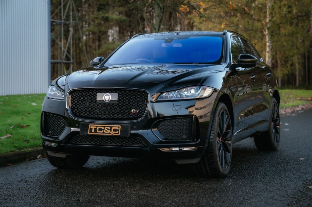Used Jaguar F-Pace 2016 for sale - 76647660: Photo 7
