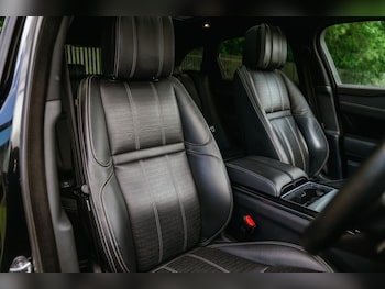 Used Land Rover Range Rover Velar 2018 for sale - 78907944: Photo