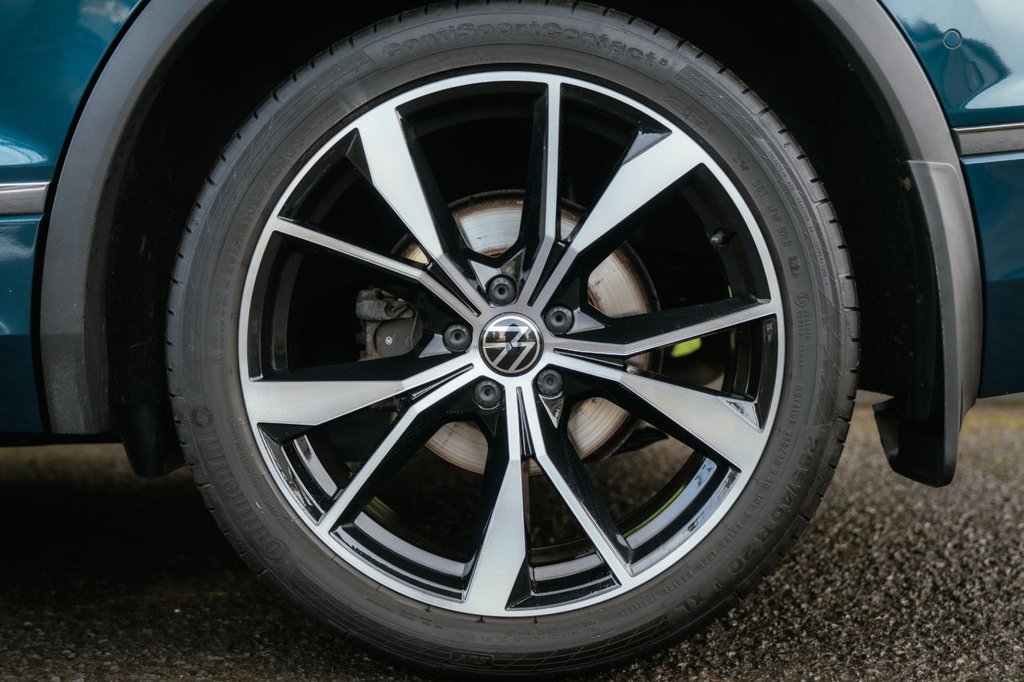 Used Volkswagen Tiguan 2021 for sale - 77200016: Photo 32