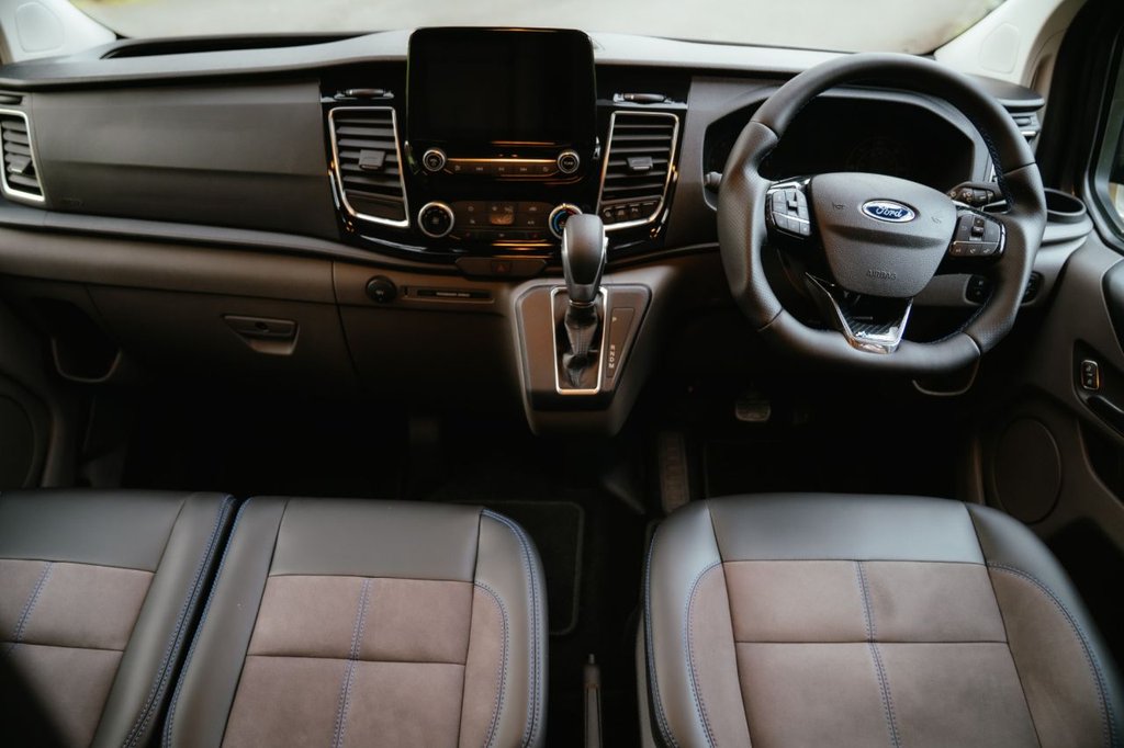 Used Ford Transit Custom 2023 for sale - 77608740: Photo 2