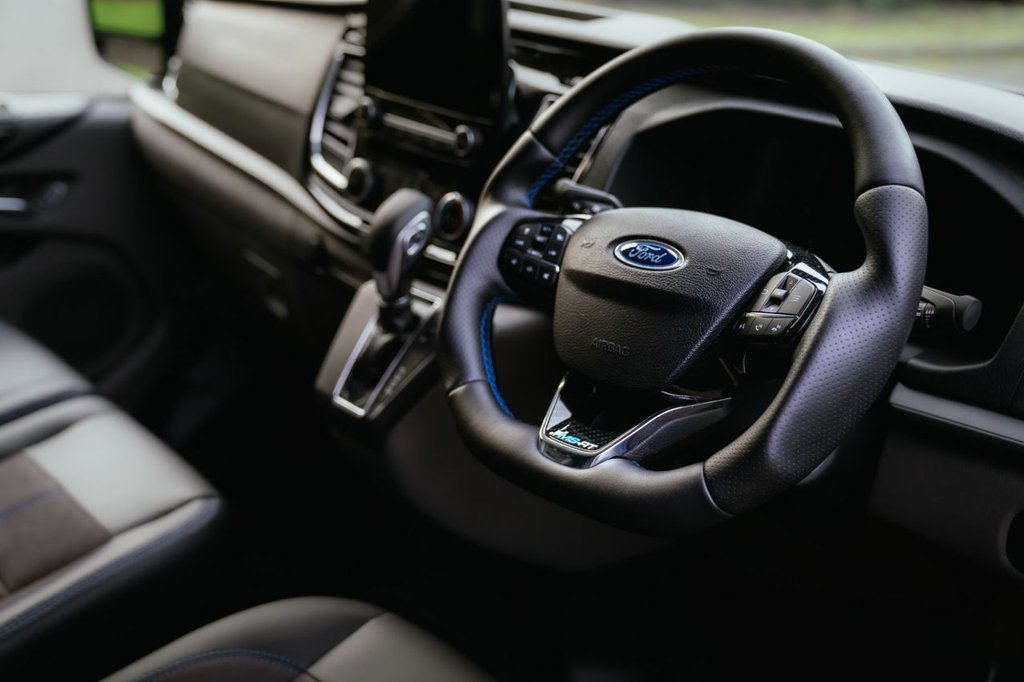 Used Ford Transit Custom 2023 for sale - 77608740: Photo 37