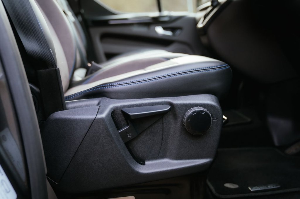 Used Ford Transit Custom 2023 for sale - 77608740: Photo 40