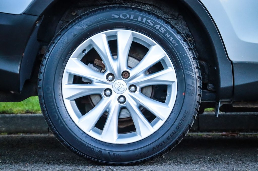 Used Toyota RAV4 2015 for sale - 76654409: Photo 33