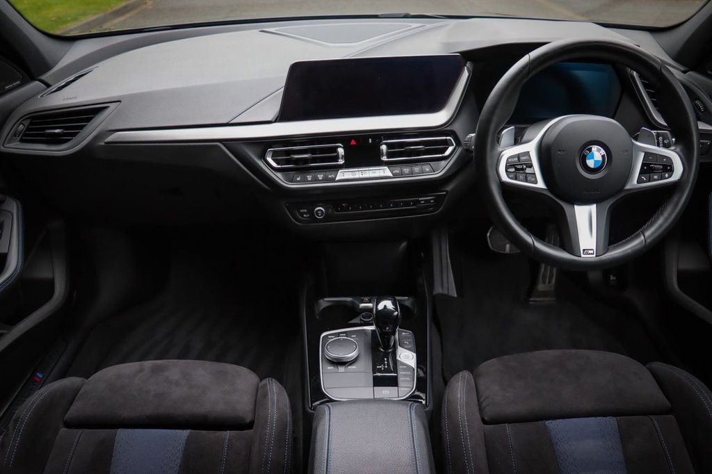 Used BMW 1 Series 2024 for sale - 76481507: Photo 2