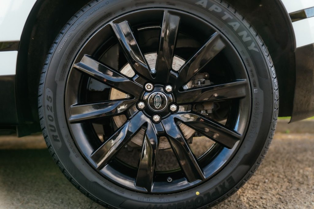 Used Land Rover Range Rover Velar 2018 for sale - 77849460: Photo 33