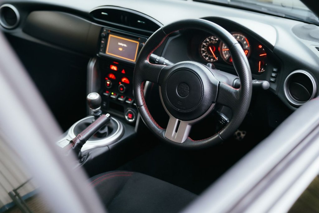 Used Toyota GT86 2012 for sale - 77383961: Photo 38