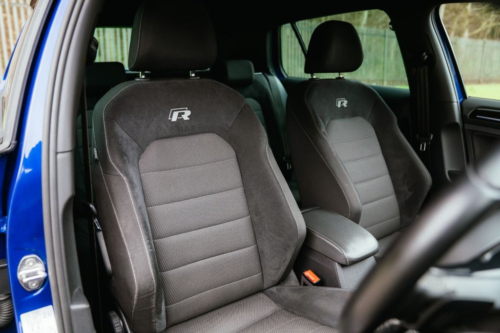 Used Volkswagen Golf 2017 for sale - 78044054: Photo 40