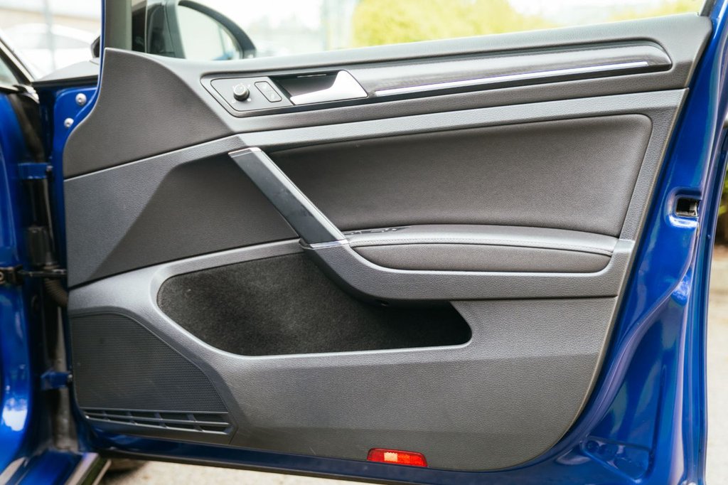 Used Volkswagen Golf 2017 for sale - 78044054: Photo 42