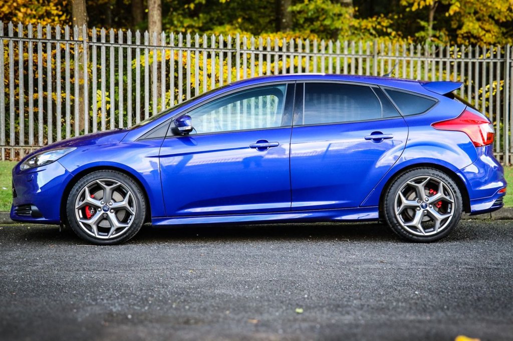 Used Ford Focus 2013 for sale - 76417056: Photo 11