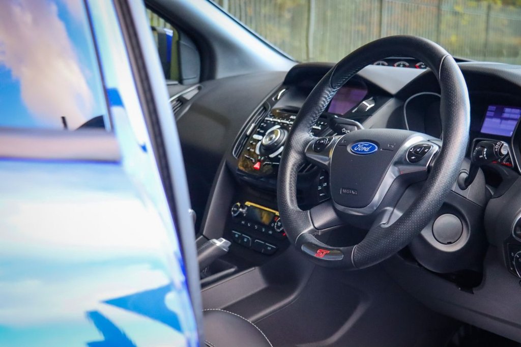 Used Ford Focus 2013 for sale - 76417056: Photo 38