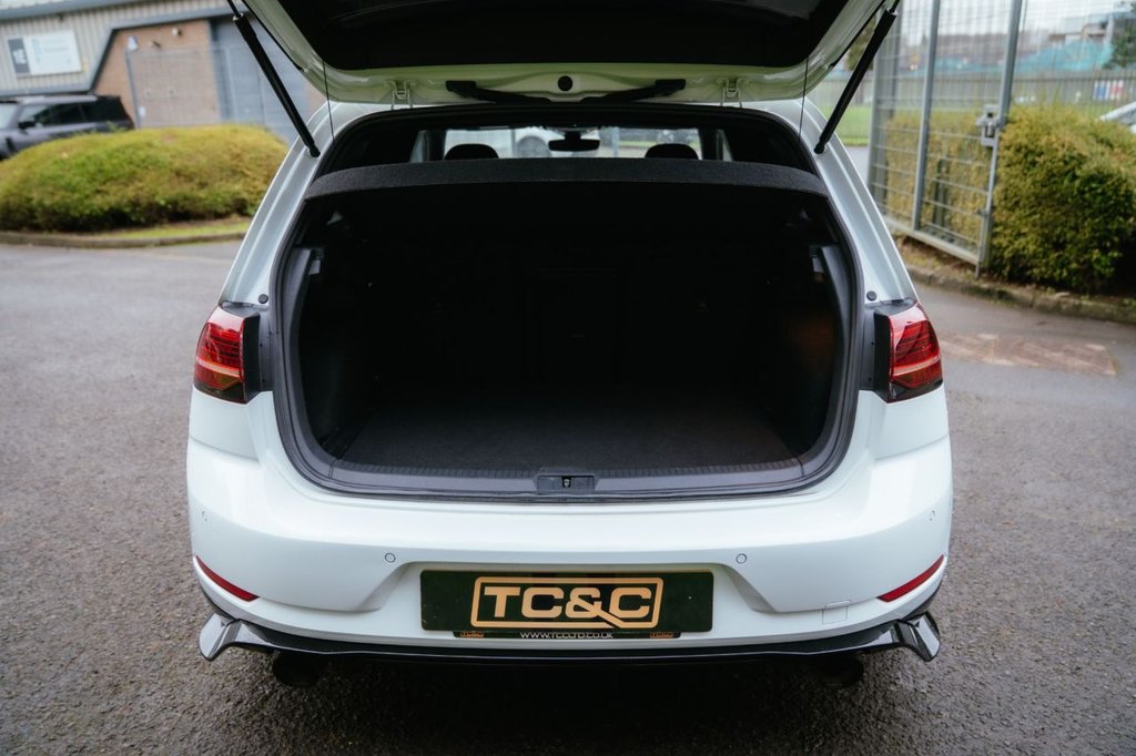 Used Volkswagen Golf 2020 for sale - 77383977: Photo 44