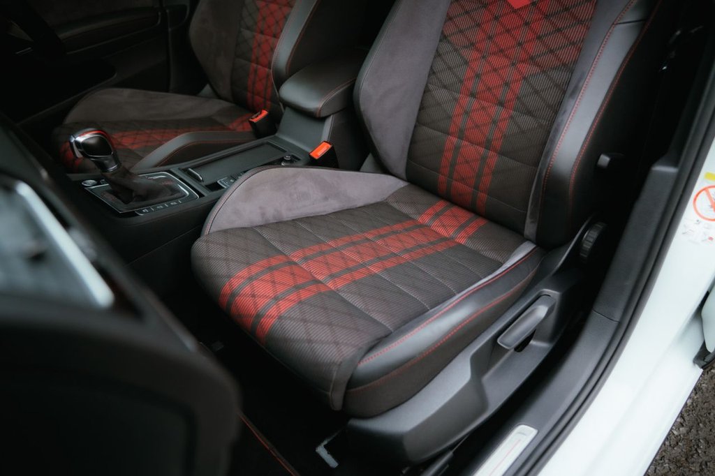 Used Volkswagen Golf 2020 for sale - 77383977: Photo 50