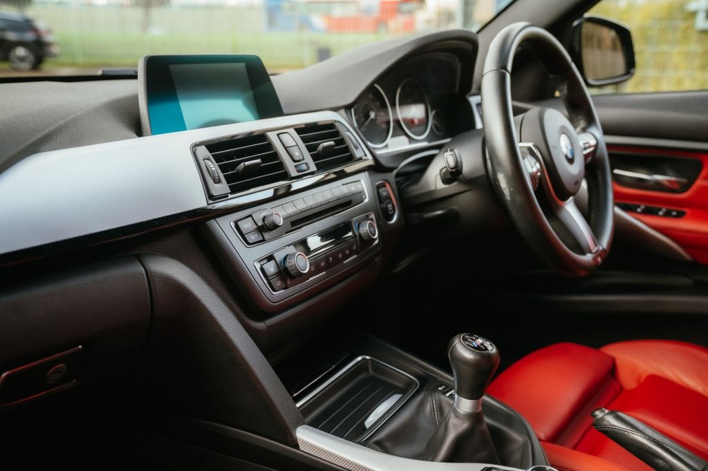 Used BMW 3 Series 2015 for sale - 76768098: Photo 47