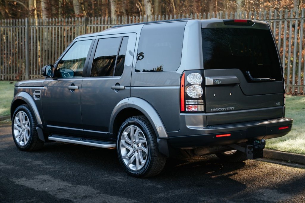 Used Land Rover Discovery 2016 for sale - 77792102: Photo 12