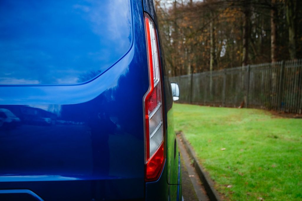 Used Ford Transit Custom 2017 for sale - 76848135: Photo 23