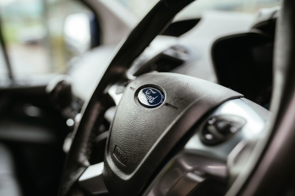 Used Ford Transit Custom 2017 for sale - 76848135: Photo 50