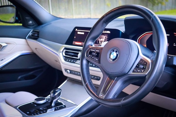 Used BMW 3 Series 2020 for sale - 76279449: Photo 39