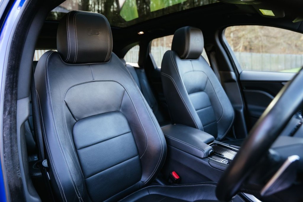 Used Jaguar F-Pace 2017 for sale - 77733860: Photo 39