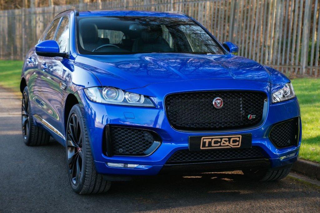 Used Jaguar F-Pace 2017 for sale - 77733860: Photo 7