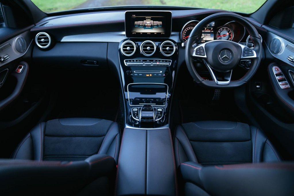 Used Mercedes-Benz C Class 2018 for sale - 76883168: Photo 2