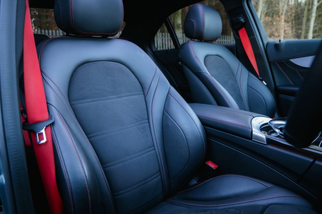 Used Mercedes-Benz C Class 2018 for sale - 76883168: Photo 4