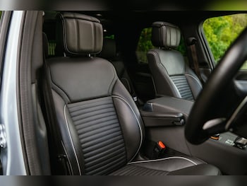 Used Land Rover Discovery 2022 for sale - 78607299: Photo
