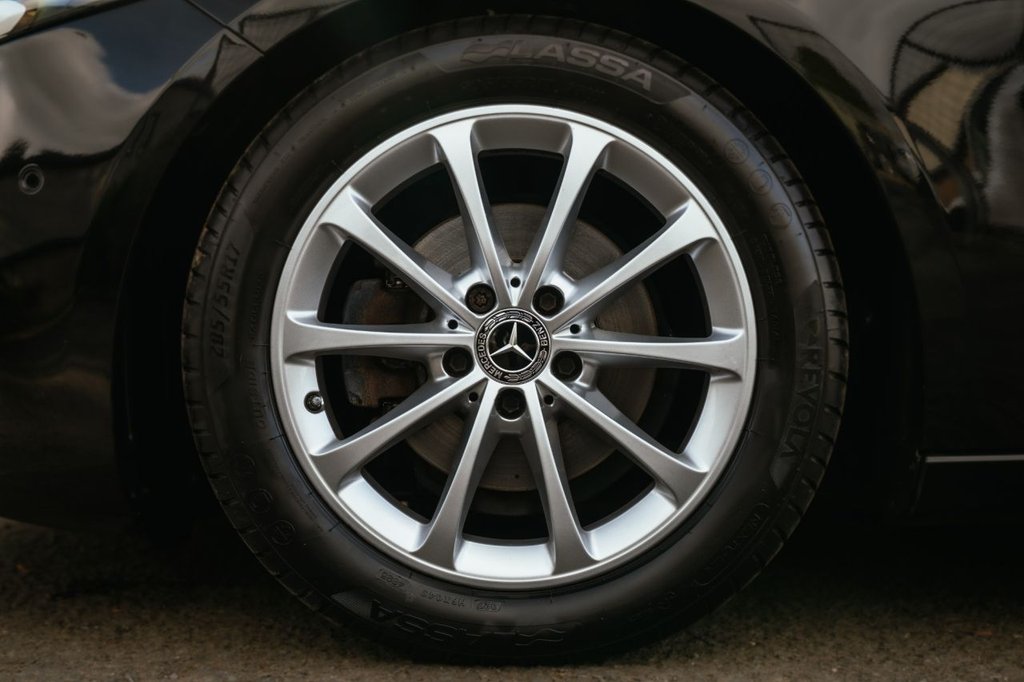 Used Mercedes-Benz A-Class 2020 for sale - 77936276: Photo 3