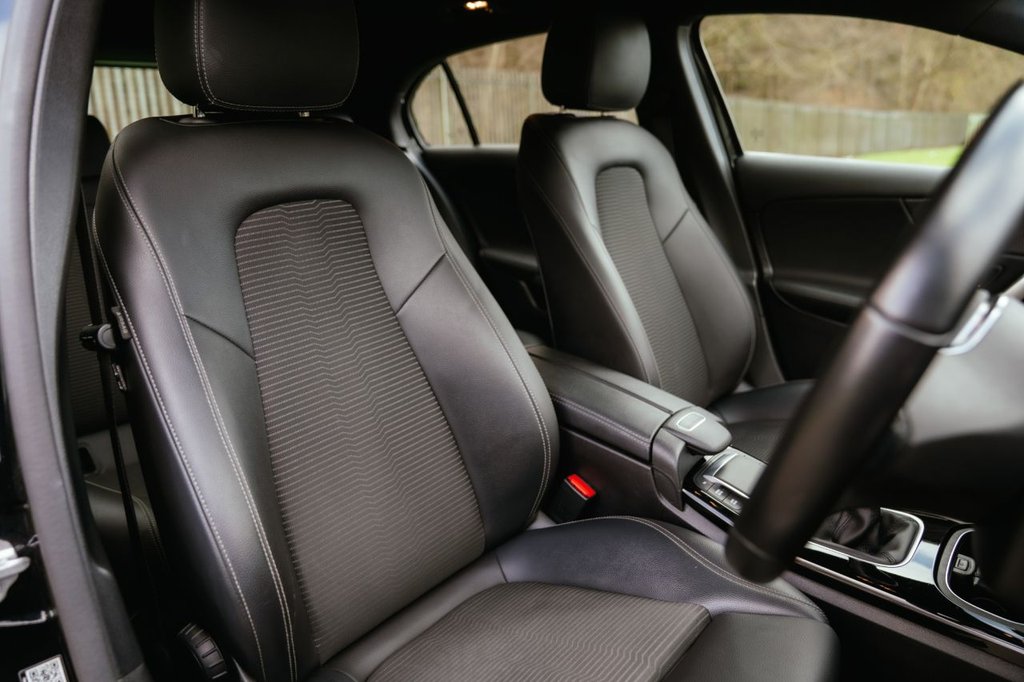 Used Mercedes-Benz A-Class 2020 for sale - 77936276: Photo 4