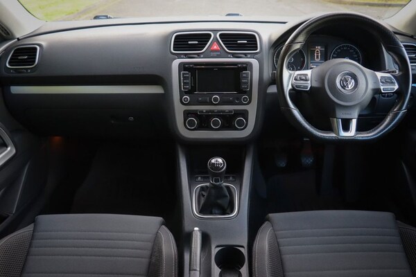 Used Volkswagen Scirocco 2013 for sale - 76216824: Photo 2