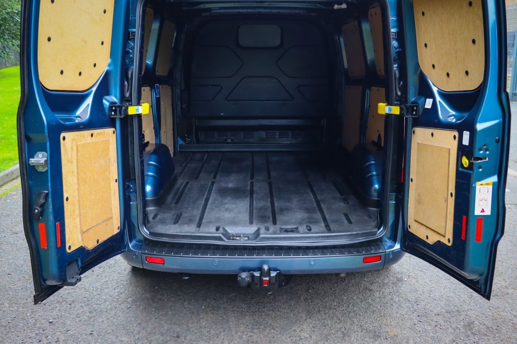 Used Ford Transit Custom 2018 for sale - 76074069: Photo 41