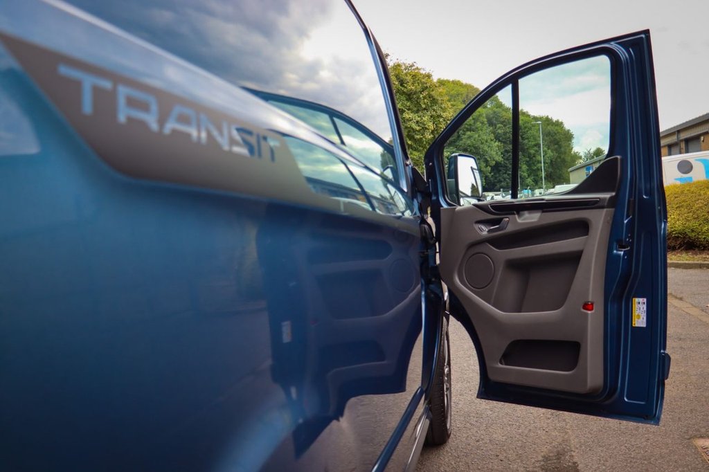Used Ford Transit Custom 2018 for sale - 76074069: Photo 47