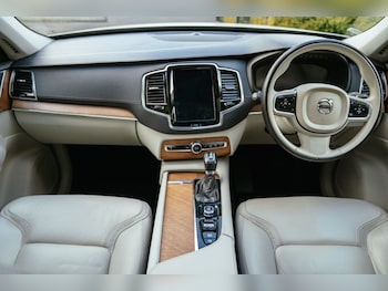 Used Volvo XC90 2018 for sale - 78500621: Photo