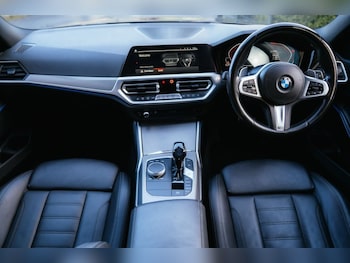 Used BMW 3 Series 2020 for sale - 77891323: Photo