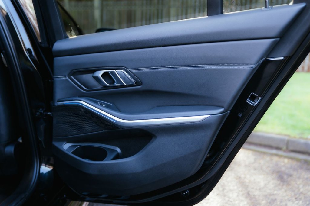 Used BMW 3 Series 2020 for sale - 77891323: Photo 46